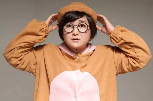 娱乐圈摆烂吃瓜郁可可,娱乐圈摆烂吃瓜，揭秘明星幕后生活